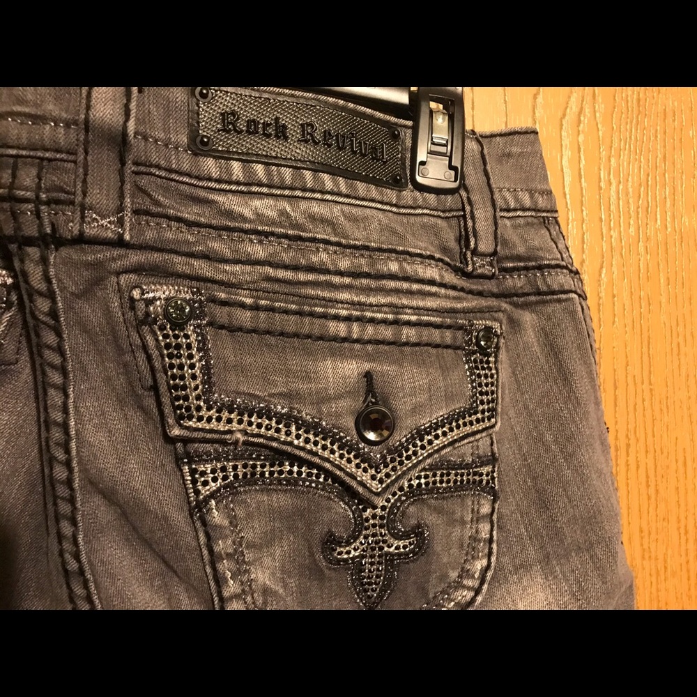 Gray rock revival Jen skinny jeans black rhineston